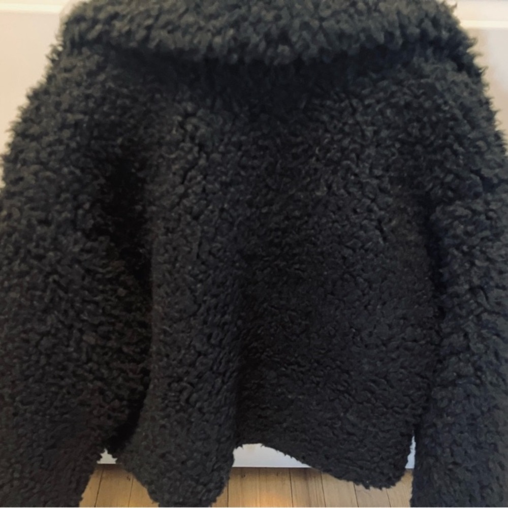 ✨NWT! Ugg Maeve Sherpa Jacket - Style 1120636 - Picture 3 of 13
